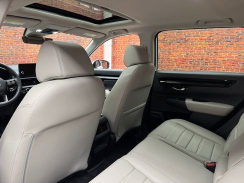 Used 2023 Honda CR-V EX-L image 25