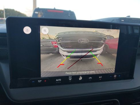 New 2025 Ford Maverick XL w/ Equipment Group 102A image 18