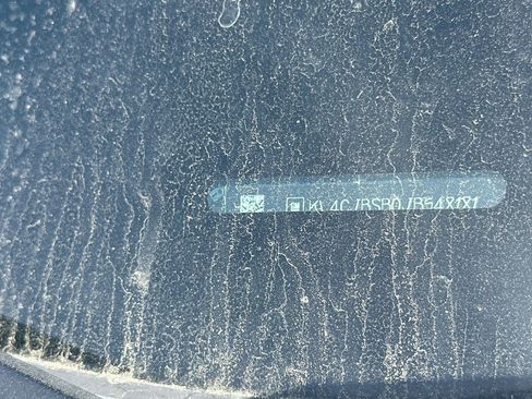 Used 2018 Buick Encore Preferred image 2