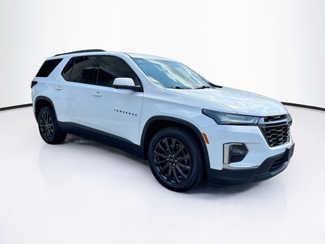 Used 2023 Chevrolet Traverse RS AWD/4WD image 3