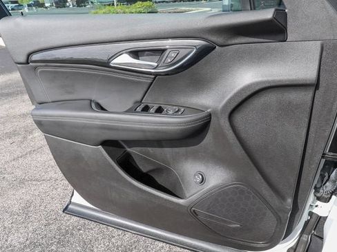 Used 2023 Buick Envision Preferred FWD image 13