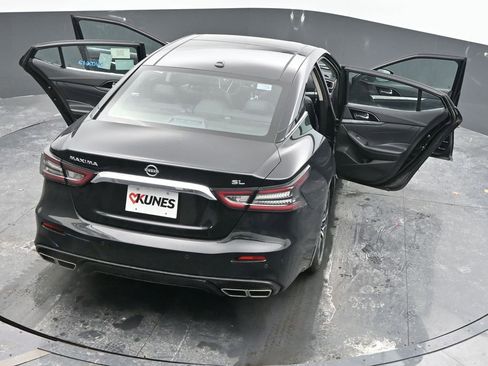 Used 2023 Nissan Maxima SL image 64