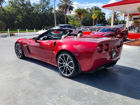 Used 2012 Chevrolet Corvette Grand Sport w/ 3LT Preferred Equipment Group RWD image 6