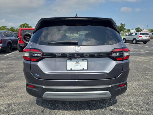 Certified 2024 Honda Pilot EX-L image 5