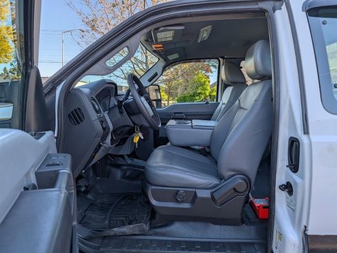 Used 2012 Ford F250 XL w/ PWR Equipment Group AWD/4WD image 16