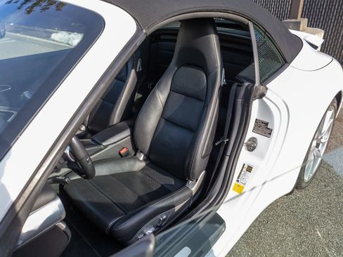 Used 2016 Porsche 911 Carrera image 51