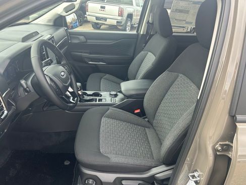 New 2025 Ford Ranger XLT w/ Black Appearance Package image 10