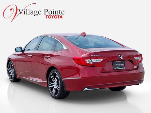 Used 2022 Honda Accord Touring image 4