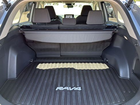 Used 2024 Toyota RAV4 XLE w/ Convenience Package AWD/4WD image 26