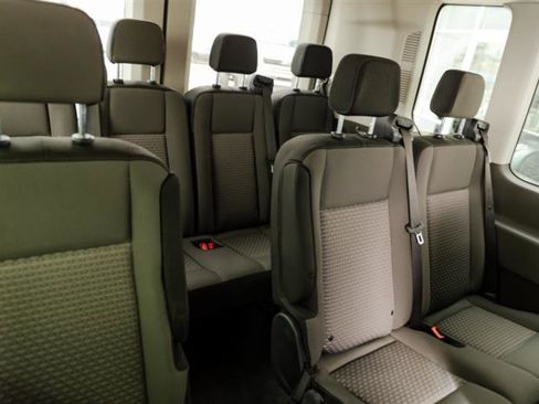 Used 2024 Ford Transit 350 XLT image 34