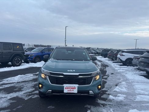Certified 2024 Kia Seltos S image 8