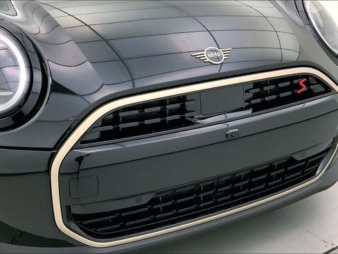 Used 2025 MINI Cooper S image 29