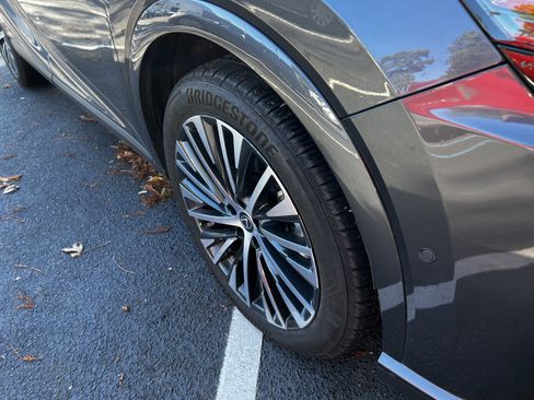 Used 2025 Lexus RX 350 Premium Plus image 11