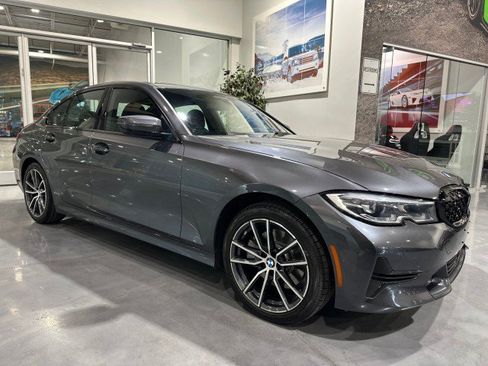 Used 2021 BMW 330i xDrive Sedan AWD/4WD image 19