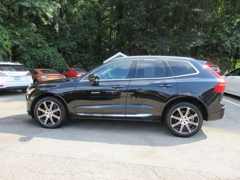 Used 2018 Volvo XC60 T5 Inscription w/ Convenience Package AWD/4WD image 9