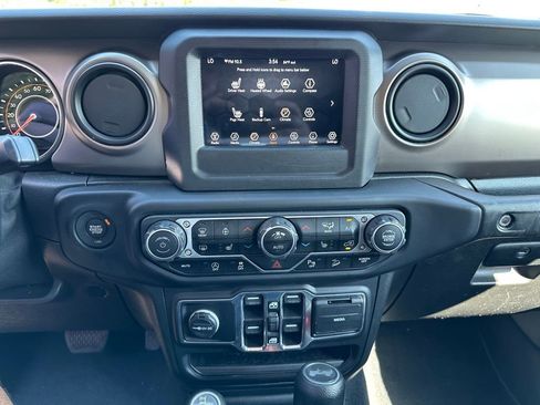 Used 2020 Jeep Wrangler Unlimited Sport S image 29