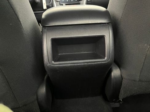 Used 2015 Toyota Camry XLE image 27