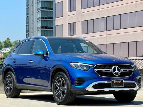 Certified 2026 Mercedes-Benz GLC 300 4MATIC image 1