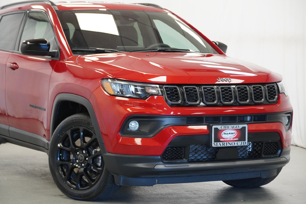 Used 2026 Jeep Compass Latitude AWD/4WD image 8