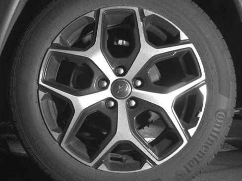 Used 2025 Jeep Compass Limited image 14