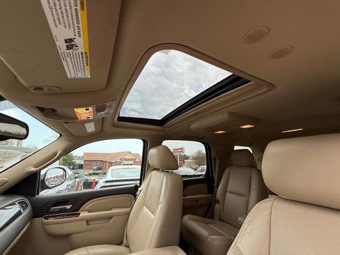 Used 2012 GMC Yukon Denali image 19