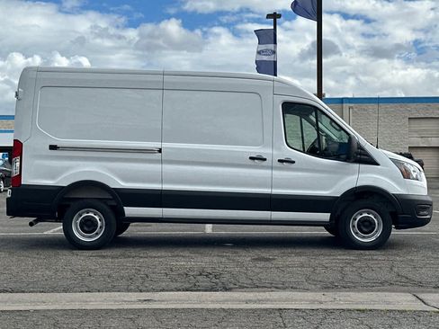 New 2026 Ford Transit 250 148 Medium Roof w/ Load Area Protection Package image 7