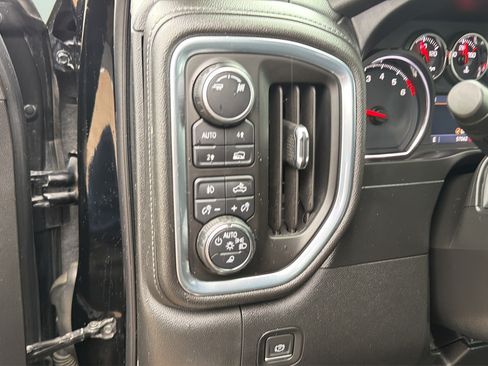 Used 2019 Chevrolet Silverado 1500 RST AWD/4WD image 25