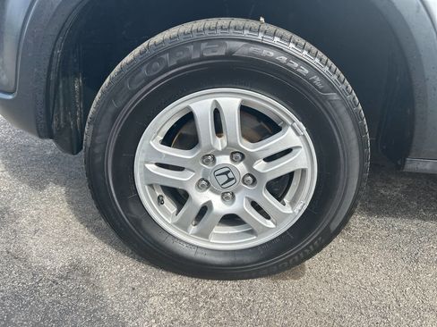 Used 2004 Honda CR-V EX image 17