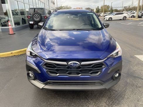 Used 2024 Subaru Crosstrek 2.0i Premium image 3