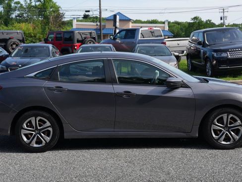 Used 2018 Honda Civic LX image 4