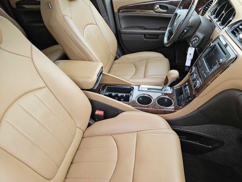 Used 2016 Buick Enclave Premium image 13