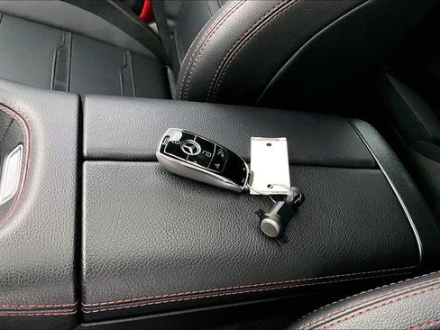 Used 2023 Mercedes-Benz GLE 53 AMG 4MATIC image 14