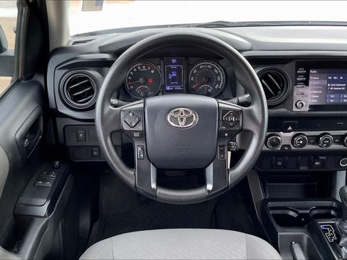 Used 2020 Toyota Tacoma SR AWD/4WD image 6