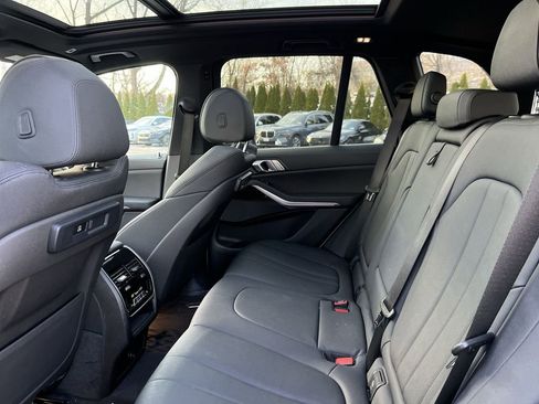 Used 2021 BMW X5 xDrive40i w/ Convenience Package image 12