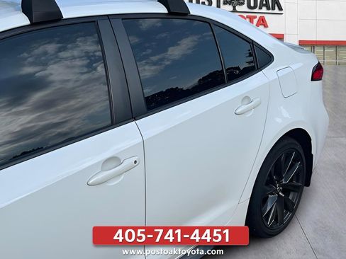 Used 2024 Toyota Corolla SE FWD image 32