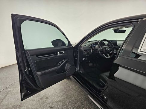 Used 2024 Honda Civic Touring image 19