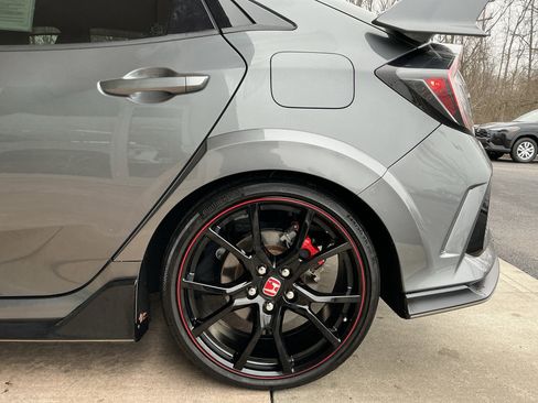 Used 2017 Honda Civic Type R image 23