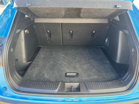 Used 2025 Chevrolet Trax RS w/ Driver Confidence Package image 31