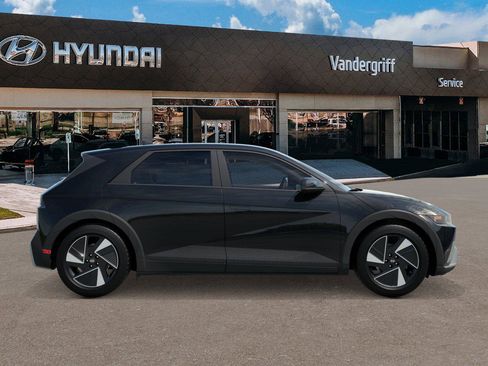 New 2026 Hyundai Ioniq 5 SEL RWD image 7
