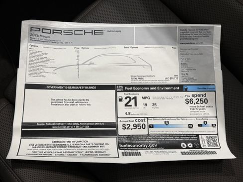 New 2026 Porsche Macan image 58