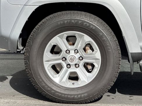 Certified 2019 Toyota 4Runner SR5 Premium image 35