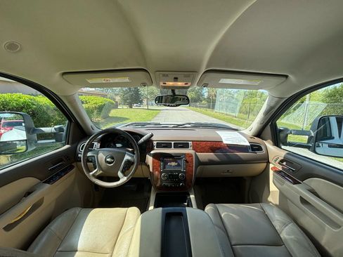 Used 2014 Chevrolet Silverado 3500 LTZ w/ LTZ Plus Package AWD/4WD image 14