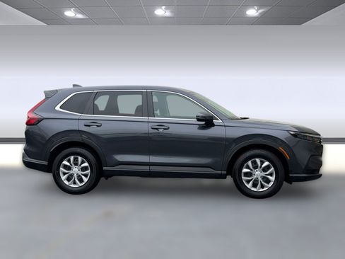 Used 2025 Honda CR-V LX image 8