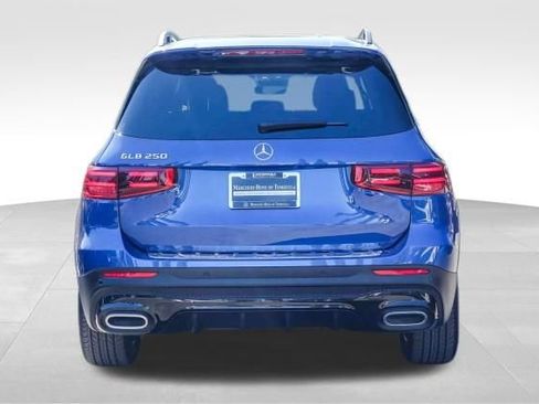 Used 2024 Mercedes-Benz GLB 250 GLB 250 image 6