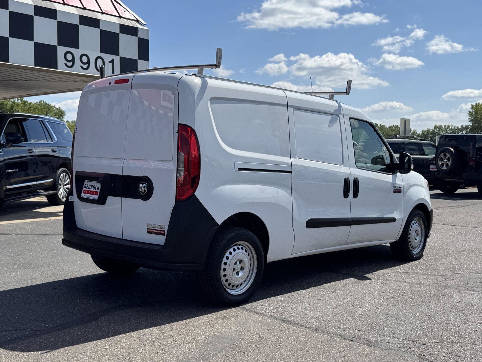 Used 2021 RAM ProMaster City Tradesman FWD image 7