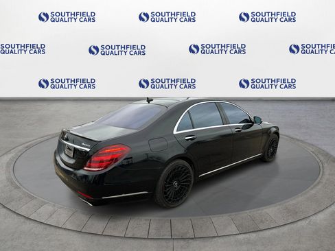Used 2017 Mercedes-Benz S 550 4MATIC Sedan image 7