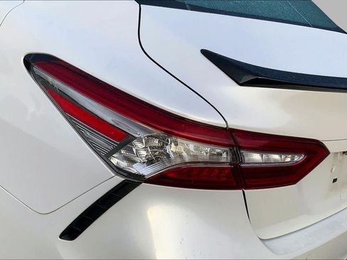Used 2018 Toyota Camry XSE w/ Audio Package FWD image 26