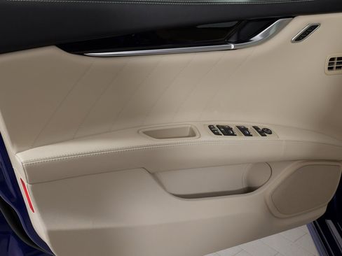 Used 2022 Maserati Ghibli Modena image 30