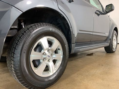 Used 2008 Ford Escape Limited image 37