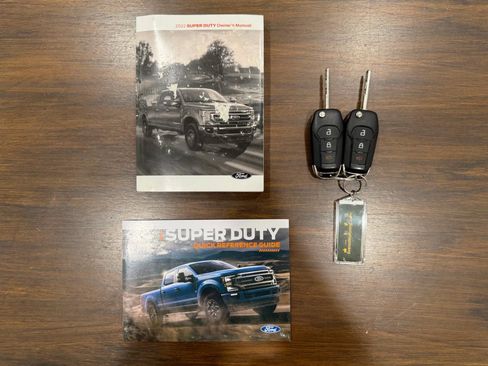 Used 2022 Ford F250 XL w/ Power Equipment Group image 12